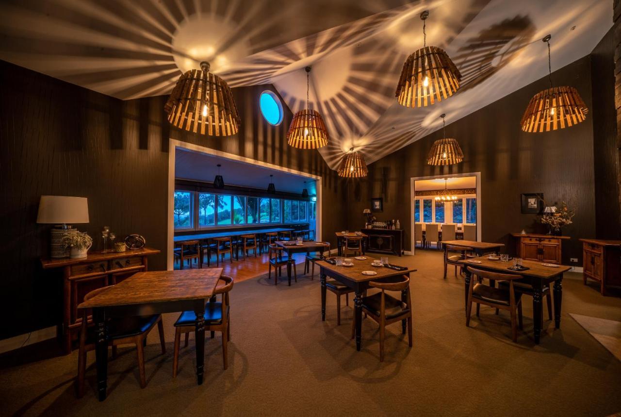 Woodhouse Mountain Lodge Уоркворт Экстерьер фото